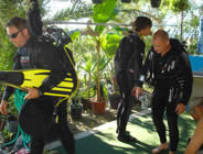 Plongée accompagnée par un moniteur diplômé...- Club de plongée A Madreperla - Corse -  Diving Corsica